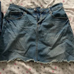 Denim skirt